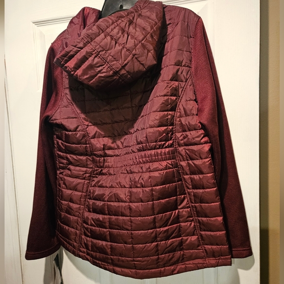 REEBOK JACKET - Picture 2 of 3